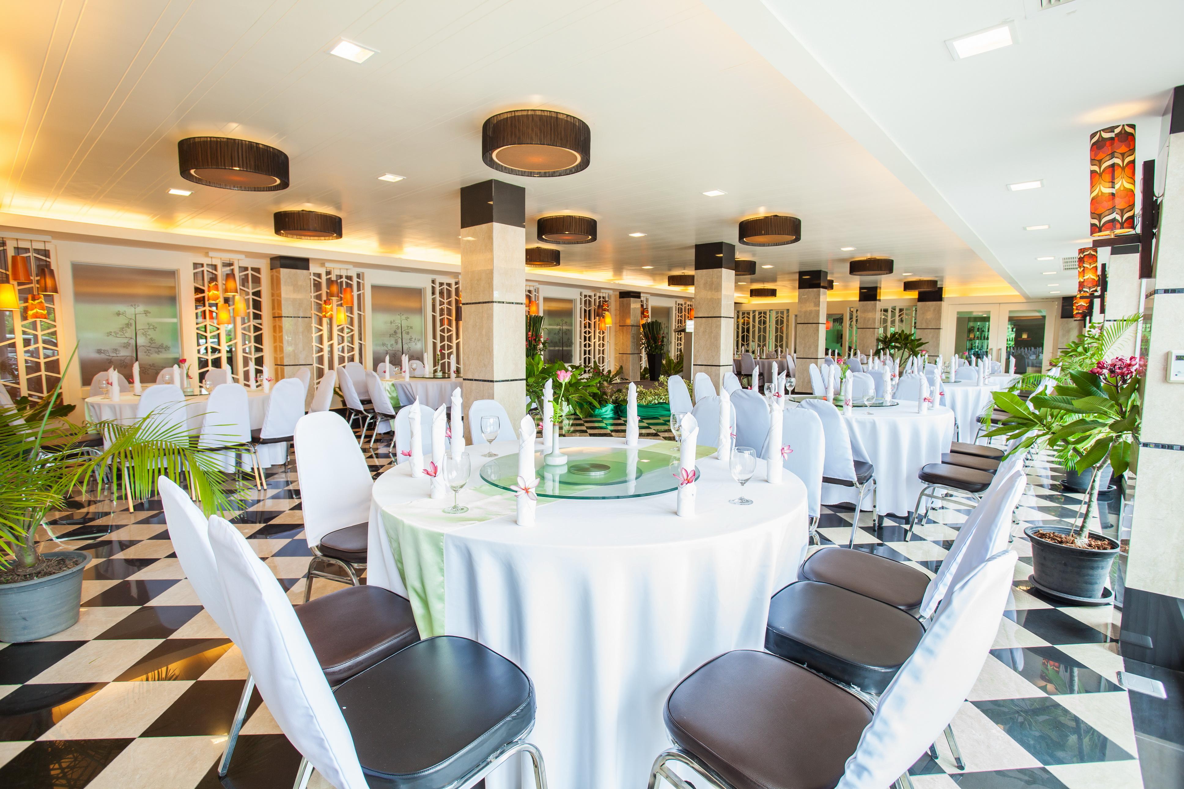 Paradise Hotel Udonthani Exterior photo
